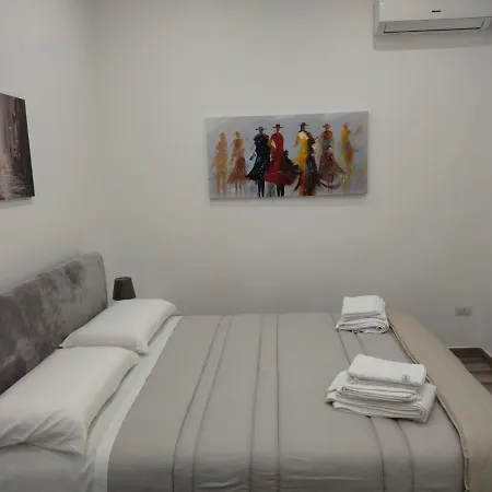 Casa Lucia Apartment *